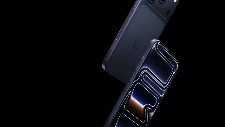 iPhone com as duas faces em Ceramic Shield